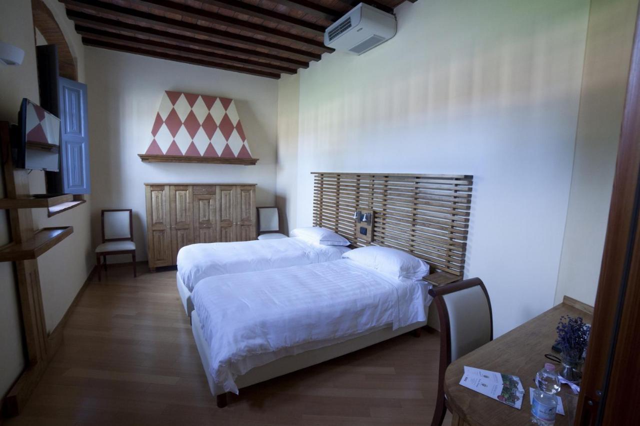 Agriturismo Cascina Farisengo Stagno Lombardo Exterior photo